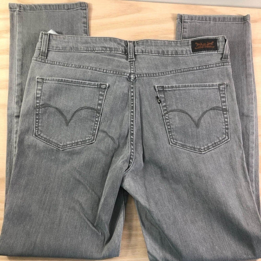 Levi’s Mid Rise Skinny Gray Denim Jeans - Picture 5 of 8